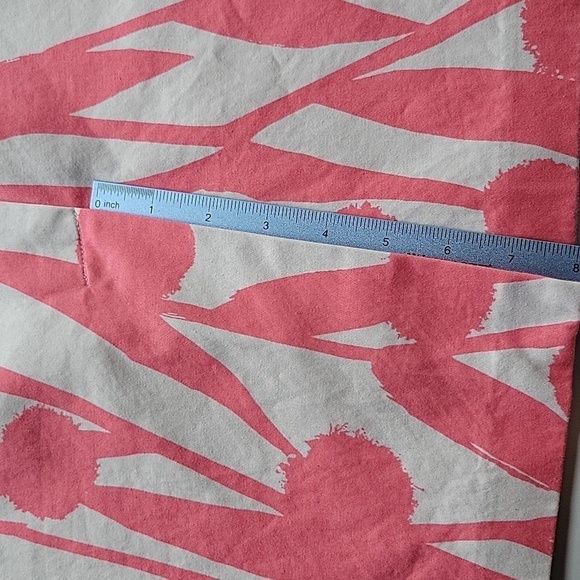 Boden Pencil Skirt Light Gray w/ Pink k Floral Print Size 6L - Picture 16 of 16